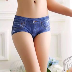 Celana Dalam Wanita 3D Jeans Bermotif - Product Image 2