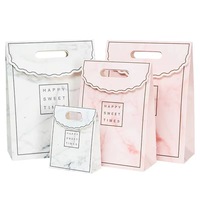 Sacs cadeaux en papier kraft recyclable personnalisés avec logo en relief et fermeture à cordon pour bonbons et aliments – Vente en gros
