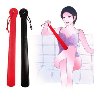 Popular Paddle Bondage Restricción Gears PU Cuero Faux Leather XO Slave Spanking Paddle para Sex Play Paddle para adultos Juguetes <span class=keywords><strong>sexuales</strong></span> - Product Image 6