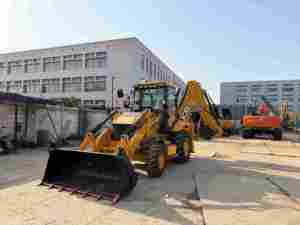 รถตักล้อยาง JCB 3CX รุ่นใหม่ล่าสุด อเนกประสงค์ พร้อมเครื่องจักรกลวิศวกรรมที่เชื่อถือได้สำหรับงานก่อสร้างอาคาร - Product Image 5