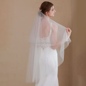 Vente en gros de voiles de <span class=keywords><strong>mariage</strong></span> élégants et brillants, accessoires de tulle de mariée blanc, voiles de mariée à quatre couches avec peigne - Product Image 1