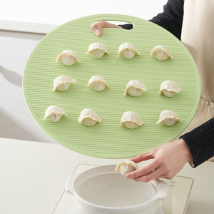 Tabla de cortar redonda de plástico verde de 37 cm, apta para lavavajillas, para verduras, uso en la cocina - Product Image 3