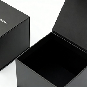 กล่องบรรจุภัณฑ์สีดำแบบกำหนดเองได้ ผลิตจากวัสดุย่อยสลายได้ทางชีวภาพ เป็นมิตรกับสิ่งแวดล้อม 100% เหมาะสำหรับบรรจุภัณฑ์ของขวัญ - Product Image 2