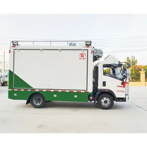 Sinotruk شاحنة جوالة مجهزة بالكامل لبيع الأطعمة السريعة للبيع تستخدم في آسيا الوسطى