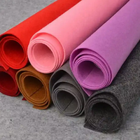Tissu en feutre non tissé de 1 mm, tissu décoratif coloré aiguilleté, matériau artisanal épaissi pour le bricolage en maternelle
