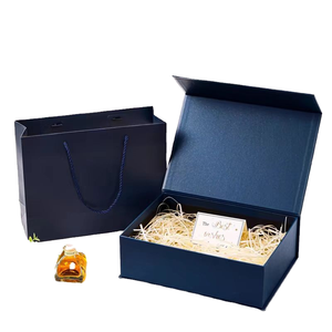 Marineblaue Buchförmige Magnetische Geschenkbox und Passende Tasche Set mit Gedrehtem Kordelgriff Individueller Druck für Luxus-Geschenke Großhandelsangebot - Product Image 1