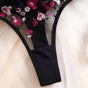 Новый сетчатый вышитый ультратонкий сексуальный бюстгальтер с лепестками, комплект из 2 предметов, дышащая маленькая грудь, большой чистый ветер для женщин, оптовая продажа - Product Image 5