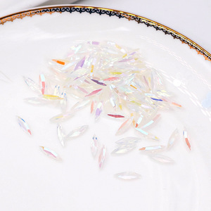 Strass pour ongles en résine AB irisée, forme marquise pointue 3x11mm, dos plat, pour décorations d'ongles DIY - Product Image 2