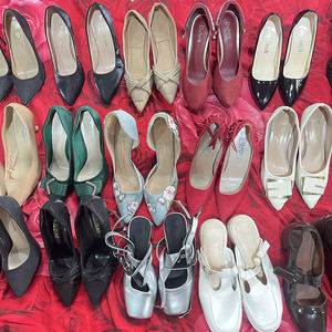 Дешевые Подержанные туфли брендовые бутиковые женские туфли на высоком каблуке Подержанные туфли в тюках для продажи в Кении - Product Image 3