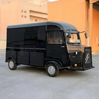 Camionnette à boissons mobile vintage noire personnalisée avec porte-bouteilles en verre et robinet à bière pression pour festival de musique en plein air