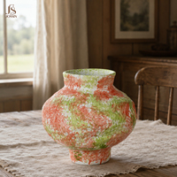 Vase à fleurs en céramique rustique Jossin, finition émaillée colorée, récipient décoratif pour arrangement floral, accent d'intérieur