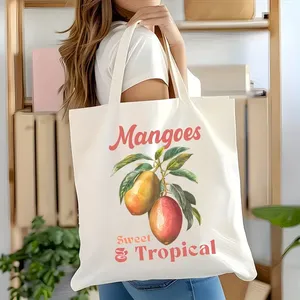 Borsa tote Mangoes Sweet and Tropical con stampa ad acquerello, borsa in tela con design a frutta, borsa riutilizzabile per l'estate - Product Image 1