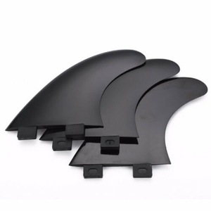 Ailerons de surf système FCS en PP pour eaux océaniques, ensemble gauche, centre, droite - Product Image 1