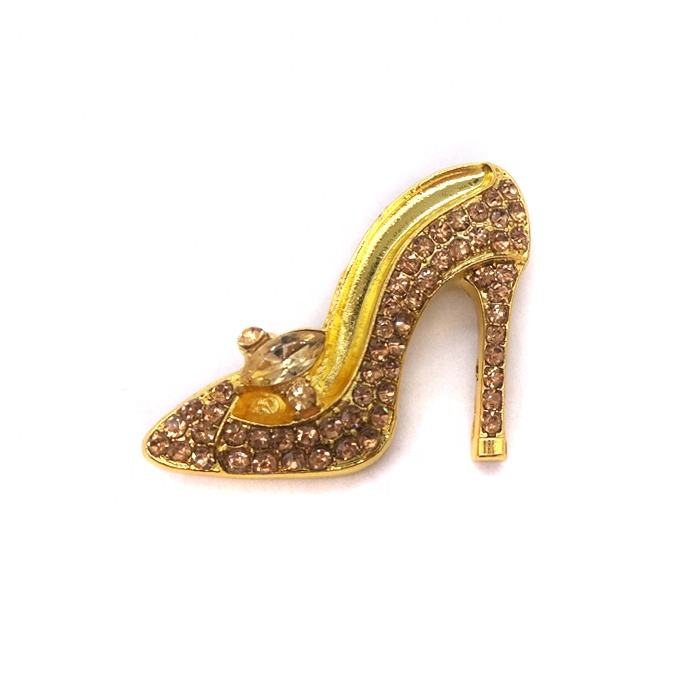 Topacio ligero chapado en oro