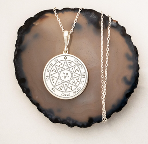 <span class=keywords><strong>Sceau</strong></span> <span class=keywords><strong>de</strong></span> <span class=keywords><strong>Salomon</strong></span> Pendentif Symbole <span class=keywords><strong>de</strong></span> Sagesse et Protection <span class=keywords><strong>Sceau</strong></span> mystique <span class=keywords><strong>de</strong></span> <span class=keywords><strong>Salomon</strong></span> Collier Symbole <span class=keywords><strong>de</strong></span> Magie et <span class=keywords><strong>de</strong></span> Connaissance - Product Image 3