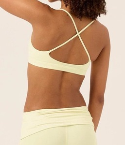 Soutien-gorge de sport pour femmes à forte poitrine, <span class=keywords><strong>ensemble</strong></span> short de sport et soutien-gorge de sport froncé pour femmes - Product Image 3