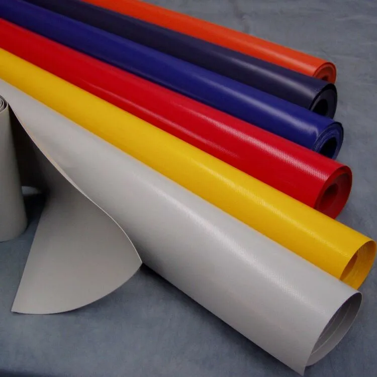 NCF 0.6mm 750gsm PVC rivestito in vinile poliestere materiale gonfiabile telone tessuto per barche materiale in PVC per barche