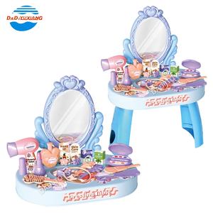 2024 nouvelle tendance semblant jouer <span class=keywords><strong>glace</strong></span> thème filles beauté commode Table maquillage jouet jouer ensemble <span class=keywords><strong>avec</strong></span> lumière musique son - Product Image 2