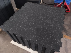 Dalles de caoutchouc emboîtables recyclées <span class=keywords><strong>haute</strong></span> densité, durables et de <span class=keywords><strong>haute</strong></span> qualité, 15 mm, écologiques, amortissantes, pour salle de sport, aire de jeux, <span class=keywords><strong>garage</strong></span> - Product Image 4