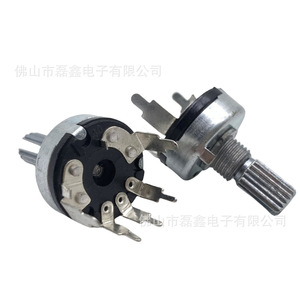 Potentiomètre rotatif unipolaire RV17 5 gangs B10k, axe moleté, montage traversant fileté M6x0.75 - Product Image 1