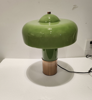 Lampe de table décorative vert clair moderne pour chambre à coucher, chevet, café, bureau, décoration intérieure