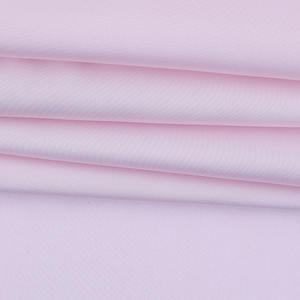 <span class=keywords><strong>Largeur</strong></span> 150 <span class=keywords><strong>cm</strong></span> Acide Acétique Imitation Satin Tissu Polyester Extensible Solide Doux Satin Tissu pour Vêtements - Product Image 5
