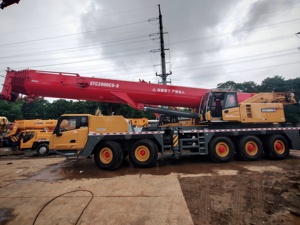 China Top Brand New STC2000C8-8 200Ton Hydraulic Truck <b>Crane</b> Telescopic Boom 8 Section Boom High Performance Best-selling - Product Image 3