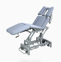 Table d'examen gynécologique électrique multifonctionnelle réglable et pliable en acier inoxydable avec écran LED certifiée CCC