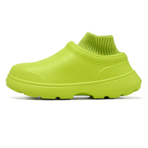 Sabots pour femmes 2023, nouveau modèle léger en EVA, pour infirmières, avec protection anti-choc au talon, pour hiver, printemps et automne - Product Image 4