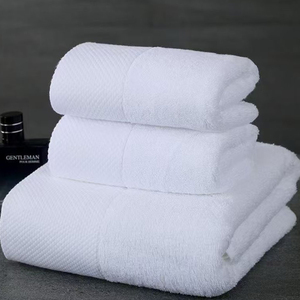 Serviettes d'hôtel blanches, logo personnalisé, <span class=keywords><strong>linge</strong></span> <span class=keywords><strong>de</strong></span> salle <span class=keywords><strong>de</strong></span> <span class=keywords><strong>bain</strong></span>, 100% coton, ensemble <span class=keywords><strong>de</strong></span> serviettes <span class=keywords><strong>de</strong></span> toilette, <span class=keywords><strong>de</strong></span> visage et <span class=keywords><strong>de</strong></span> <span class=keywords><strong>bain</strong></span> pour hôtel - Product Image 4