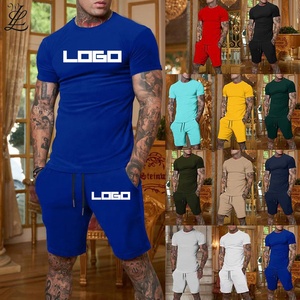 Tuta Sportiva Personalizzata con Stampa a Rilievo per Tutte le Stagioni, Set da 2 Pezzi con Ricamo per Uomo, Completo Sportivo con Pantaloncini - Product Image 1