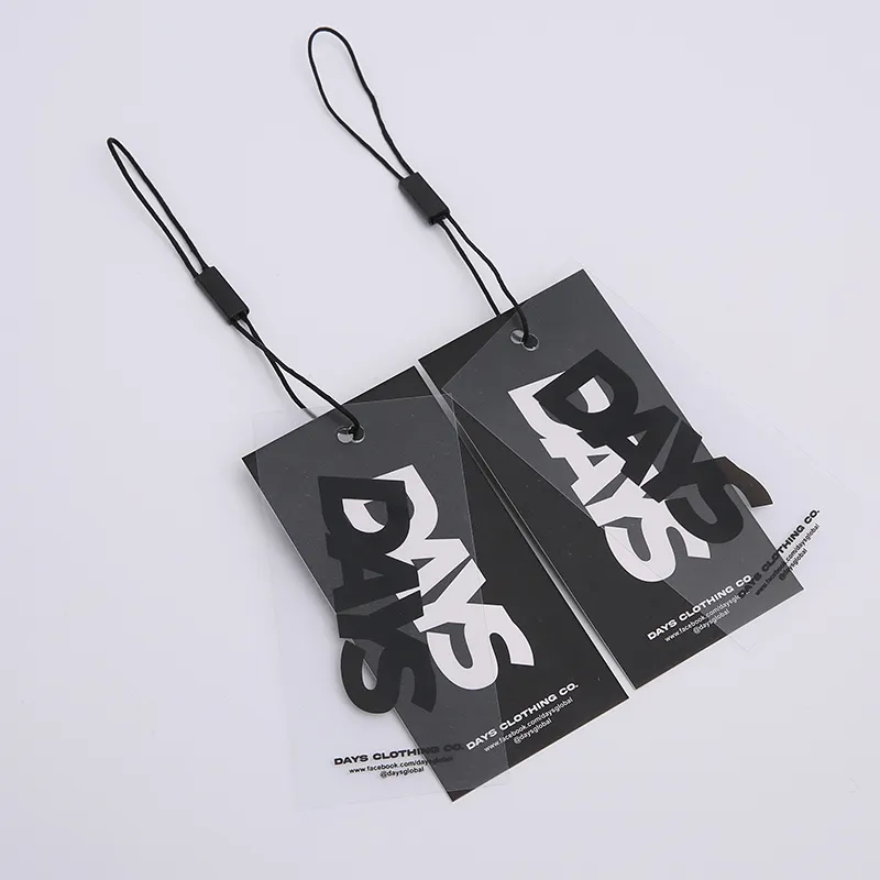 Custom Kledingstuk Papier Hangtags Bedrukt Logo Luxe Kleding Swing Tags Clear Transparant Pvc Hang Tag Met String