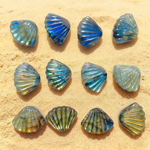 Vente en gros de pierres naturelles sculptées en labradorite, cristal de labradorite bleu, coquille de labradorite sculptée pour la décoration - Product Image 4