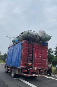 Elevador de escalera eléctrico personalizado Elevador de escalera con control remoto Elevador de escalera de escalada de montaña - Product Image 4