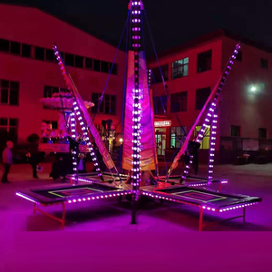 Rimorchio parque de atracciones luces de color plegables 4 en 1 trampolin en venta - Product Image 4