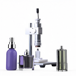Presse manuelle motorisée pour le sertissage de flacons de parfum en verre, pour flacons et atomiseurs - Product Image 1