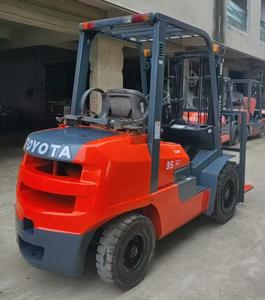 Utilizado para montacargas FD25 con capacidad de carga de 3.5T, desplazador lateral hidráulico, transpaleta a gas GLP - Product Image 3