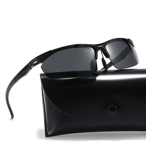 Gafas de Sol Deportivas Marrones TR90 2025 para Hombre, Logotipo Personalizado de Lujo en la Lente, Lentes Polarizadas TAC con Protección <span class=keywords><strong>UV400</strong></span> - Product Image 2