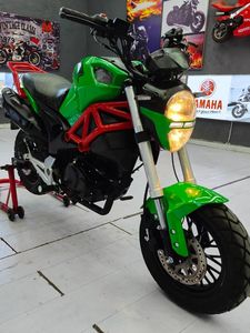 Motocyclette à essence d'occasion Benelli Small Monster <span class=keywords><strong>T</strong></span>-Rex <span class=keywords><strong>150cc</strong></span> d'origine avec une vitesse maximale de plus de 120 km/h - Product Image 4