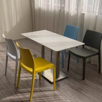 Chaise de jardin en plastique PP moderne, durable et colorée, portable, pour la maison, le bureau, la salle à manger, l'hôtel et l'entrepôt