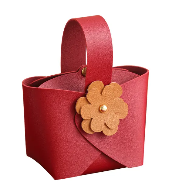 Wedding leather bag hand candy box belt flower candy bag creative wedding supplies with hand gift box bag empty box