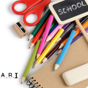 HD BYSK80 Set de papeterie scolaire pour enfants avec logo personnalisé Conception OEM Retour à l'école Boîte en plastique Organisateur pour dessin et <span class=keywords><strong>peinture</strong></span> - Product Image 3