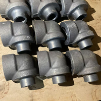 Pièces de vérins hydrauliques d'excavatrice : Bases de ports d'huile de vérin sur mesure – Port hydraulique d'excavatrice haute résistance sur mesure