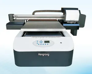 Venda quente Máquina De Impressão A Jato De Tinta Nível De Entrada 6090 Impressora Plana UV Verniz Brilhante Impressão Para Cartão De Madeira Plástica