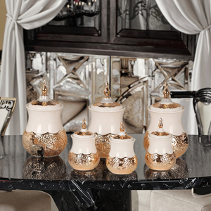 2025 vương miện Lip <span class=keywords><strong>Canister</strong></span> gốm Hoàng Gia đồ dùng nhà bếp với vàng trang trí cho bộ đồ ăn và đồ gia dụng <span class=keywords><strong>High</strong></span> <span class=keywords><strong>End</strong></span> Lip <span class=keywords><strong>Canister</strong></span> Set - Product Image 3