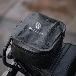 Leyi Accessoires de vélo avec logo personnalisé Sac de moto, Boîte de moto étanche et durable 45L, Sac de casque de moto Tai - Product Image 4