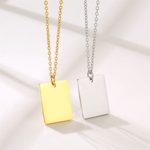 Collier à breloque personnalisable unisexe en gros, pendentif carré vierge pour bijoux DIY - Product Image 1