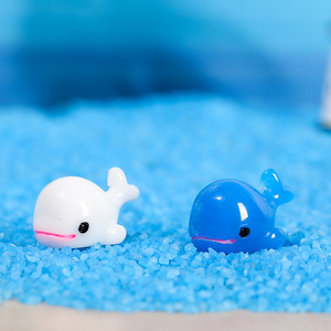 Figurine de baleine en résine bleue et blanche, mini ornement animalier pour la décoration de la maison, artisanat, décor artistique - Product Image 1