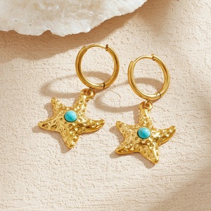 Pendientes Colgantes con Forma de Estrella de Mar de la Serie <span class=keywords><strong>Dina</strong></span> Starfish con Incrustaciones de Turquesa, Chapados en Oro de 18K, Acero Inoxidable, Joyería Moderna para Mujer - Product Image 4