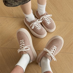 Nouvelles Chaussures en Cuir Moelleuses Style 2026 pour Couples, Hommes et Femmes, à Semelles Épaisses Rehaussantes, Chaussures Originales à Bout Large - Product Image 4